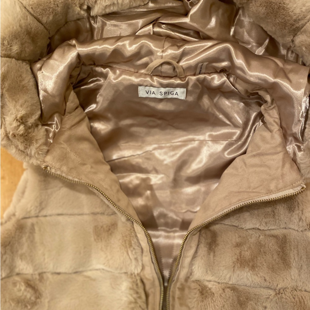 Faux Fur Hooded Vest in Beige - Picture 2 of 4